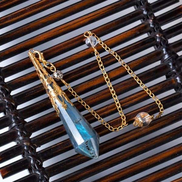 Labradorite Crystal Divination Pendulum