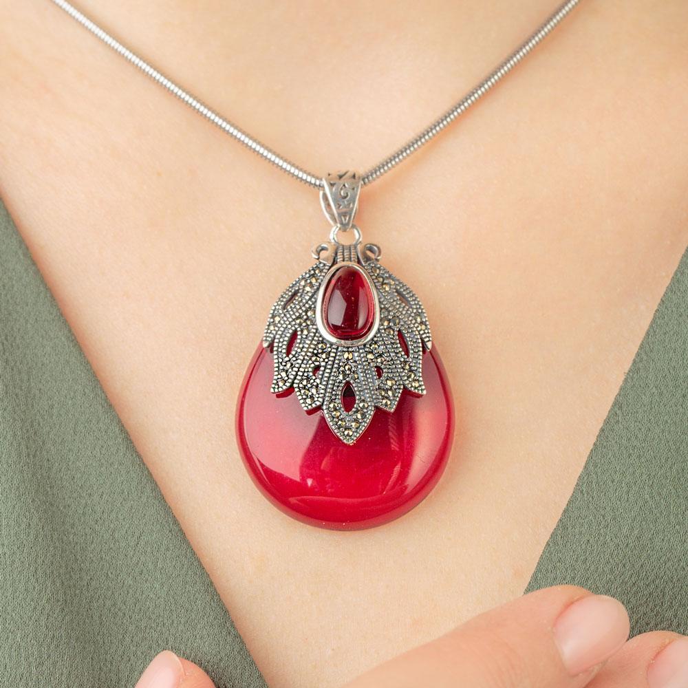 Bridging Natural Garnet Necklace