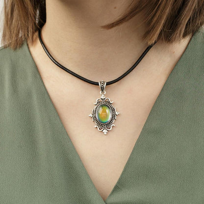 Aura Mood Necklace